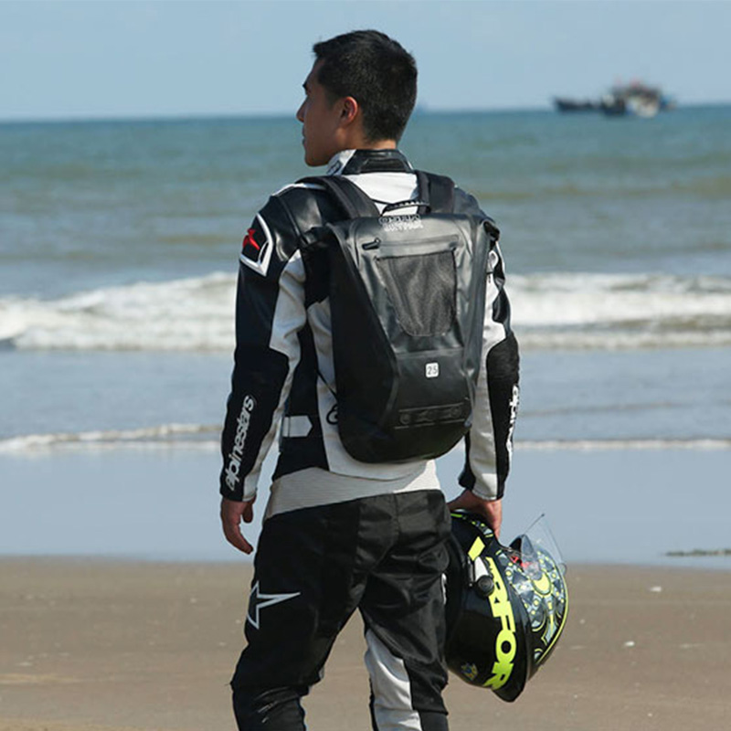 OSAH حقيبة دراجة نارية سوداء 2 - مراجعة Motorcycle Gear Travel Bag وسعره